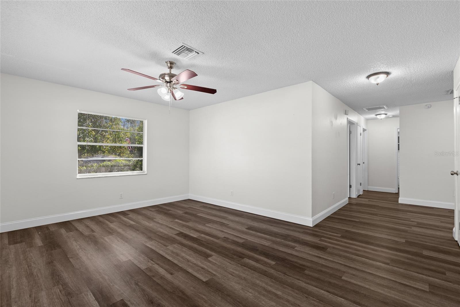 Image 6 of 32 For 4926 Haines Road N