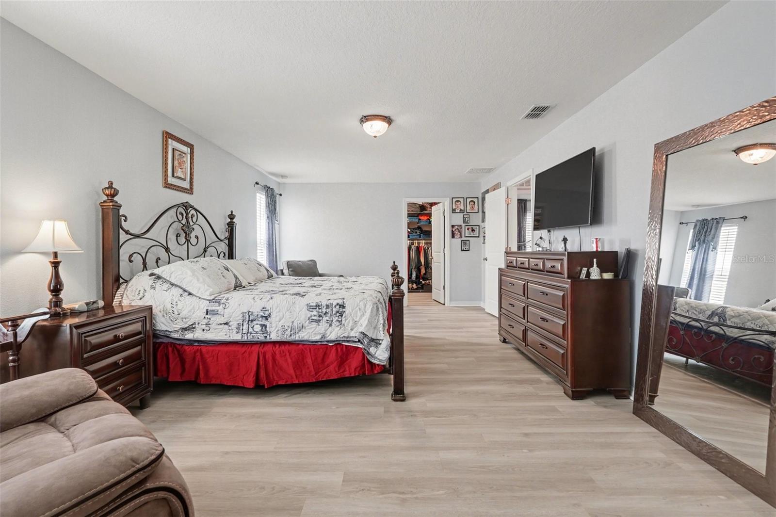 Image 18 of 38 For 10617 Aldo Moro Drive