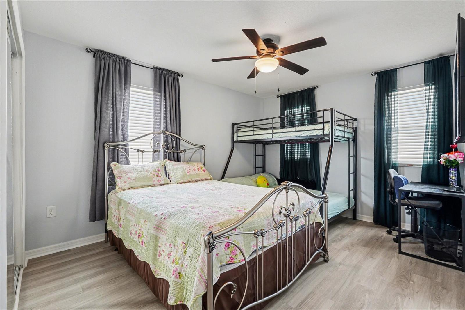 Image 25 of 38 For 10617 Aldo Moro Drive