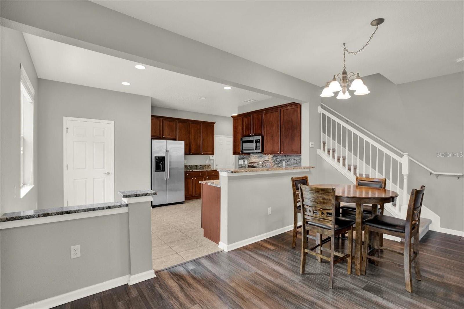 Image 13 of 37 For 10228 Red Currant Court