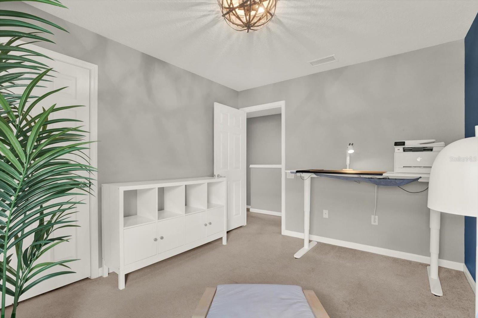 Image 25 of 37 For 10228 Red Currant Court