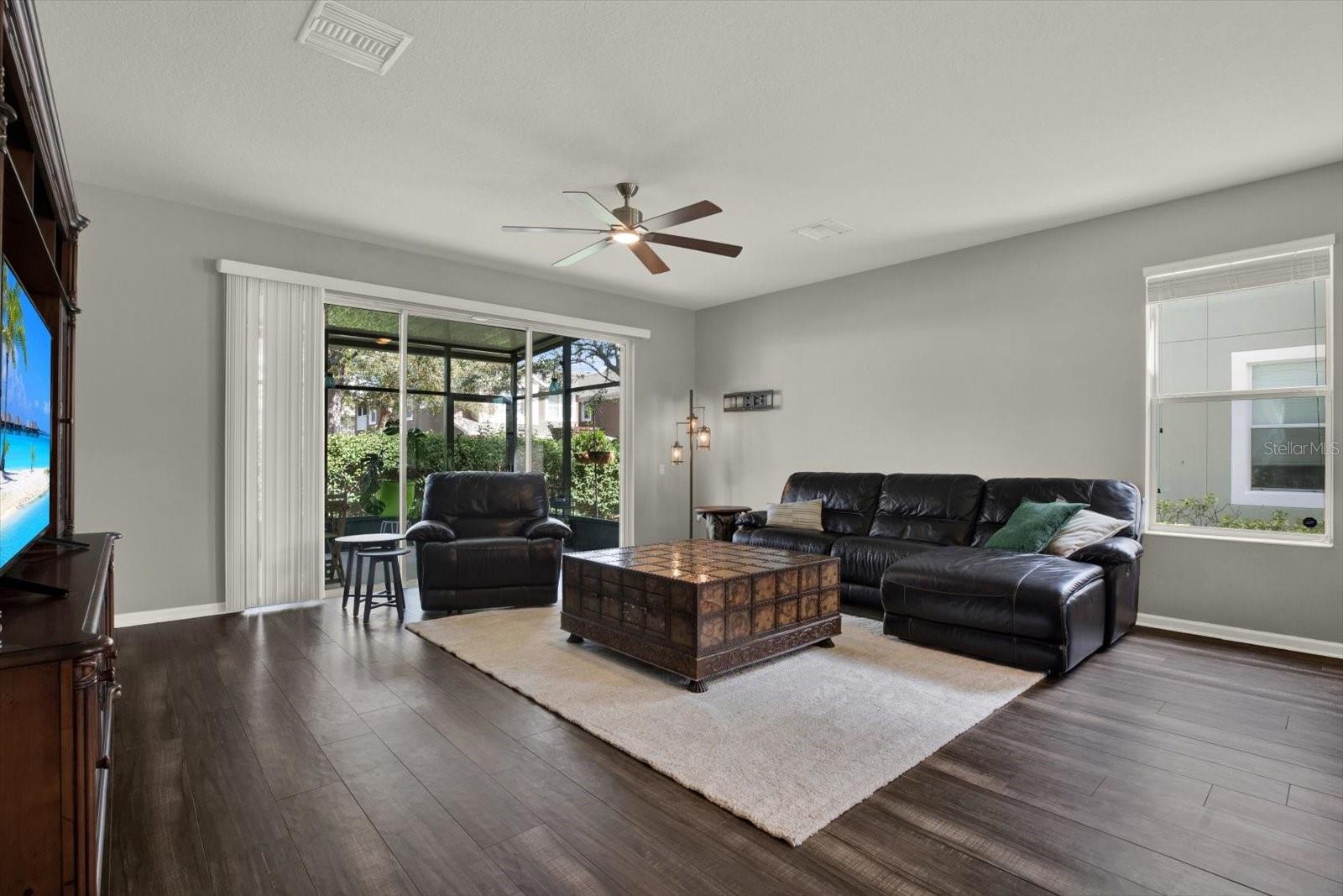 Image 8 of 37 For 10228 Red Currant Court