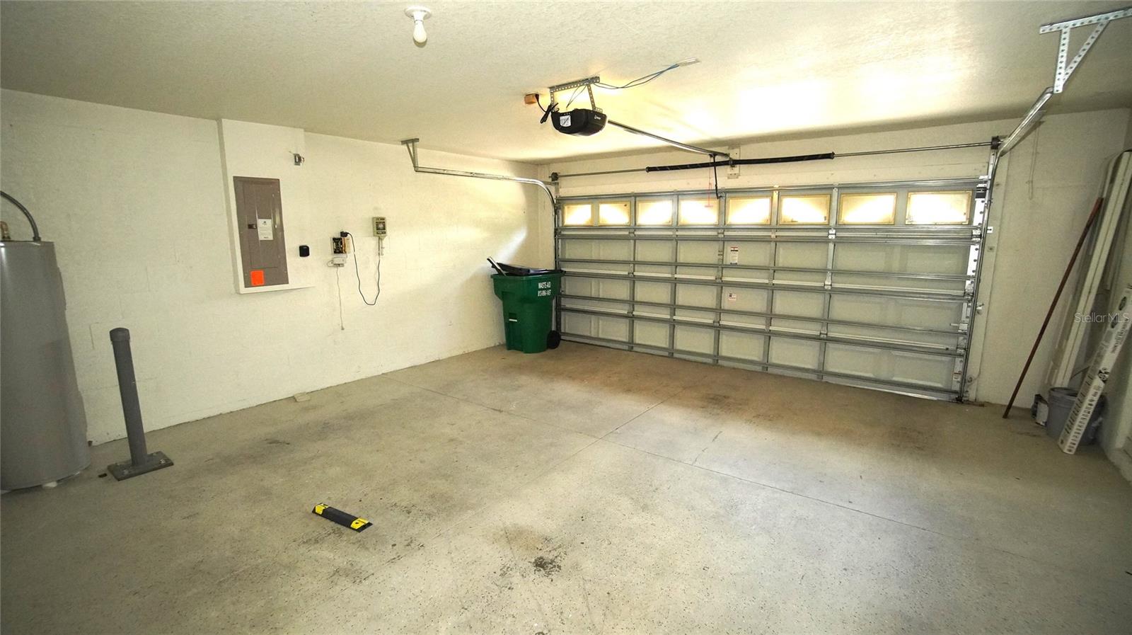 Image 12 of 17 For 30950 Mandolin Cay Avenue