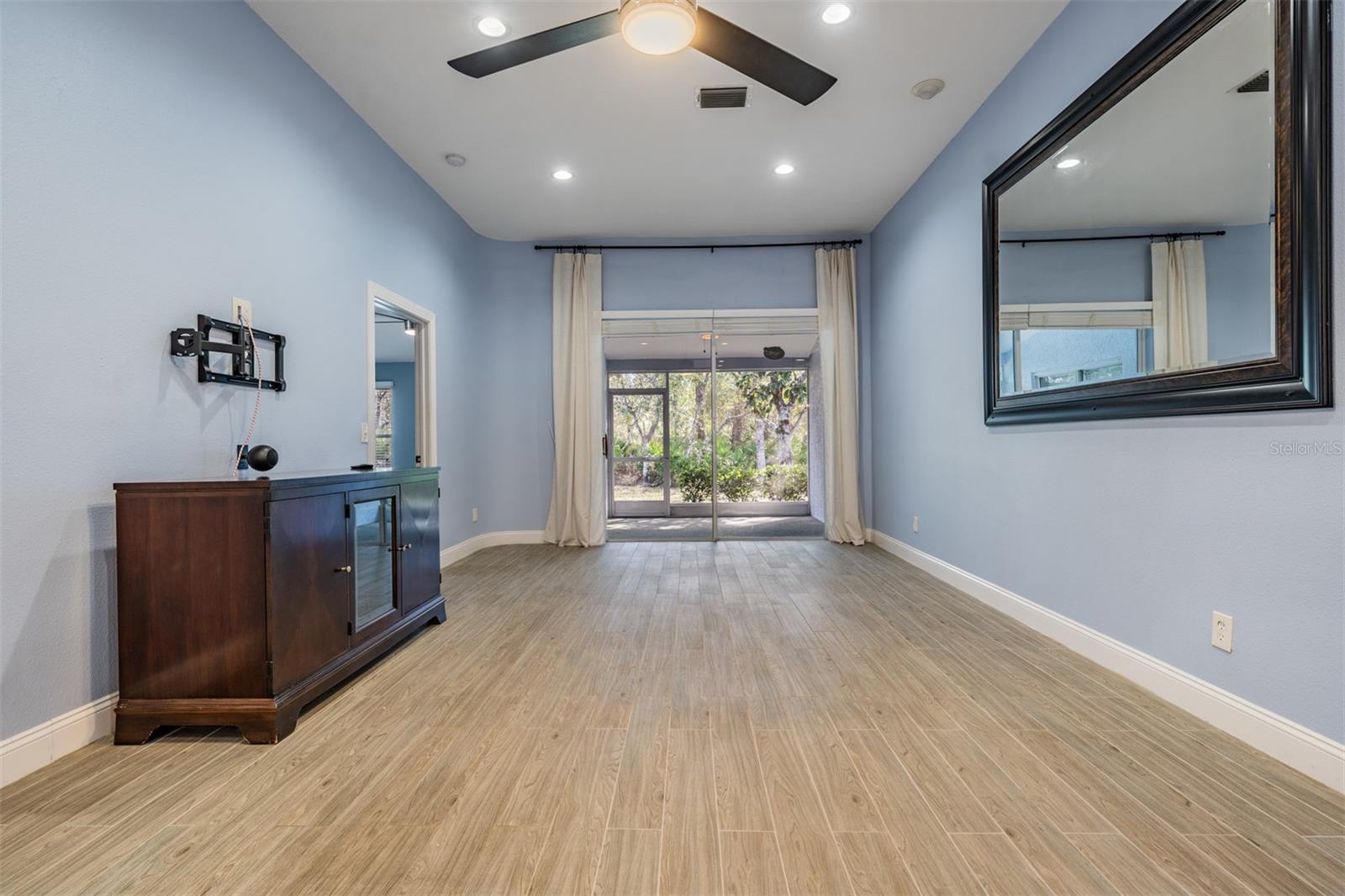 Image 5 of 45 For 4425 Connery Court