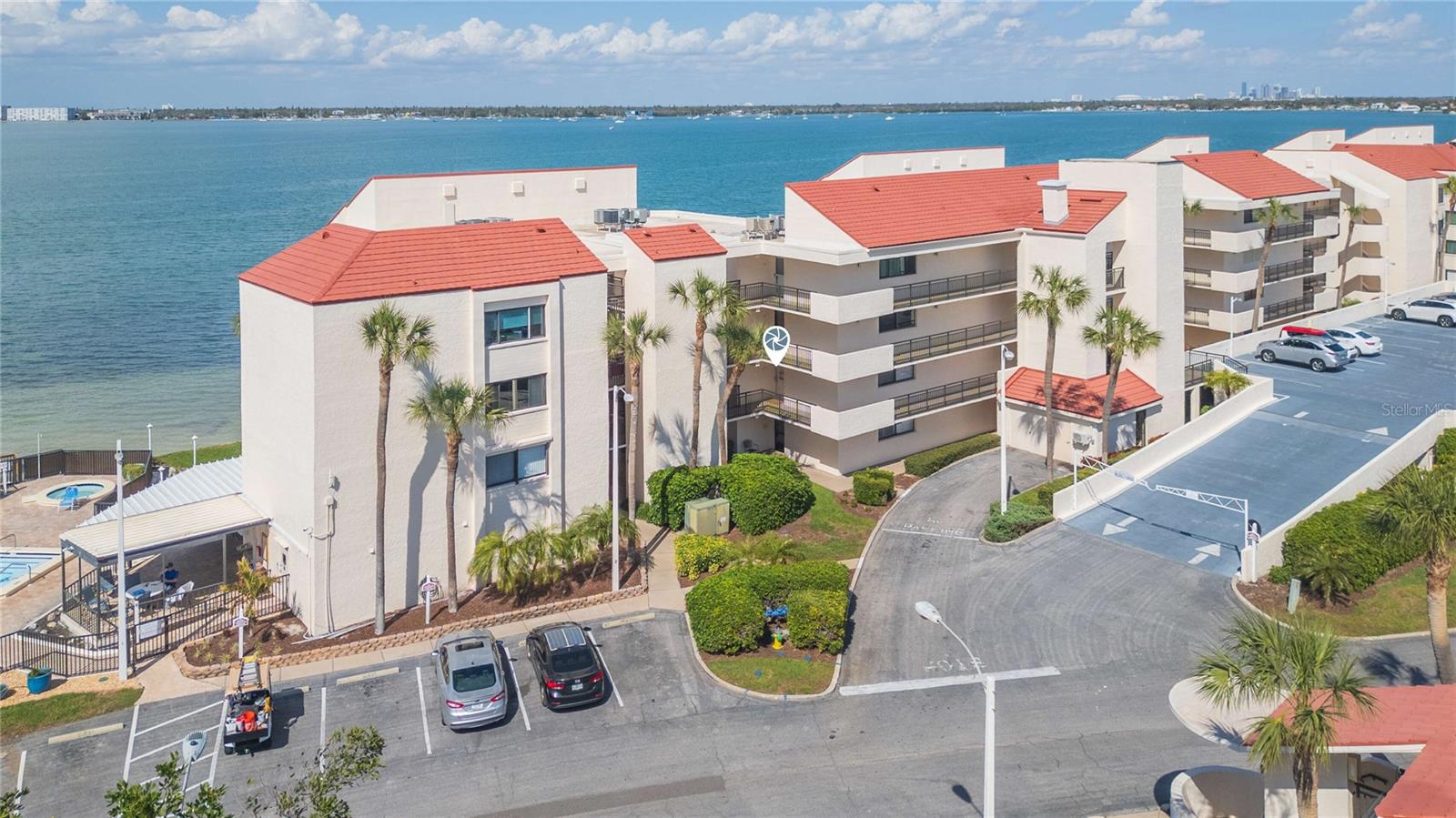 Image 5 of 37 For 5633 Puerta Del Sol Boulevard S 204