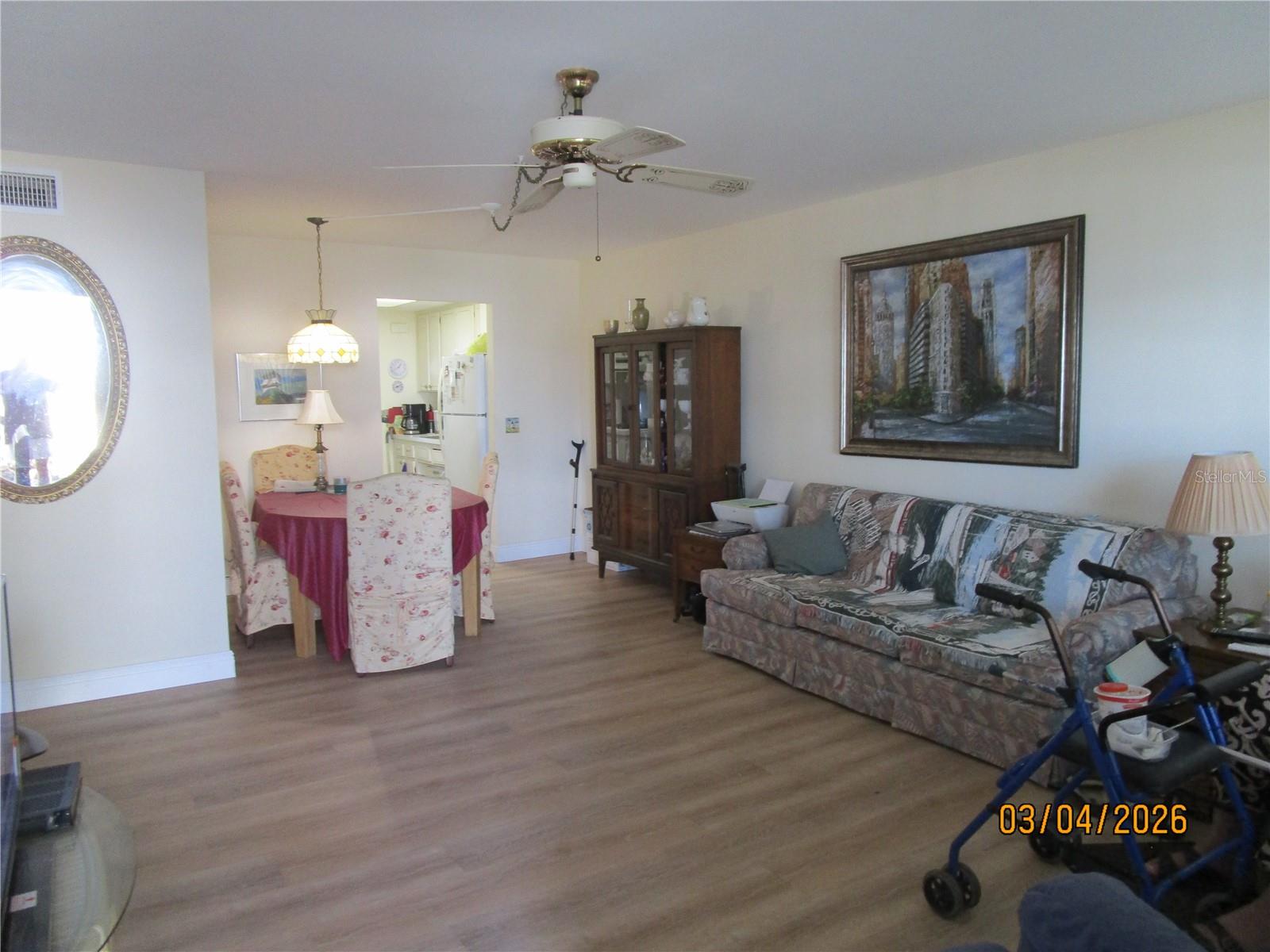 Listing photo id 1 for 5920 18th Street N 8