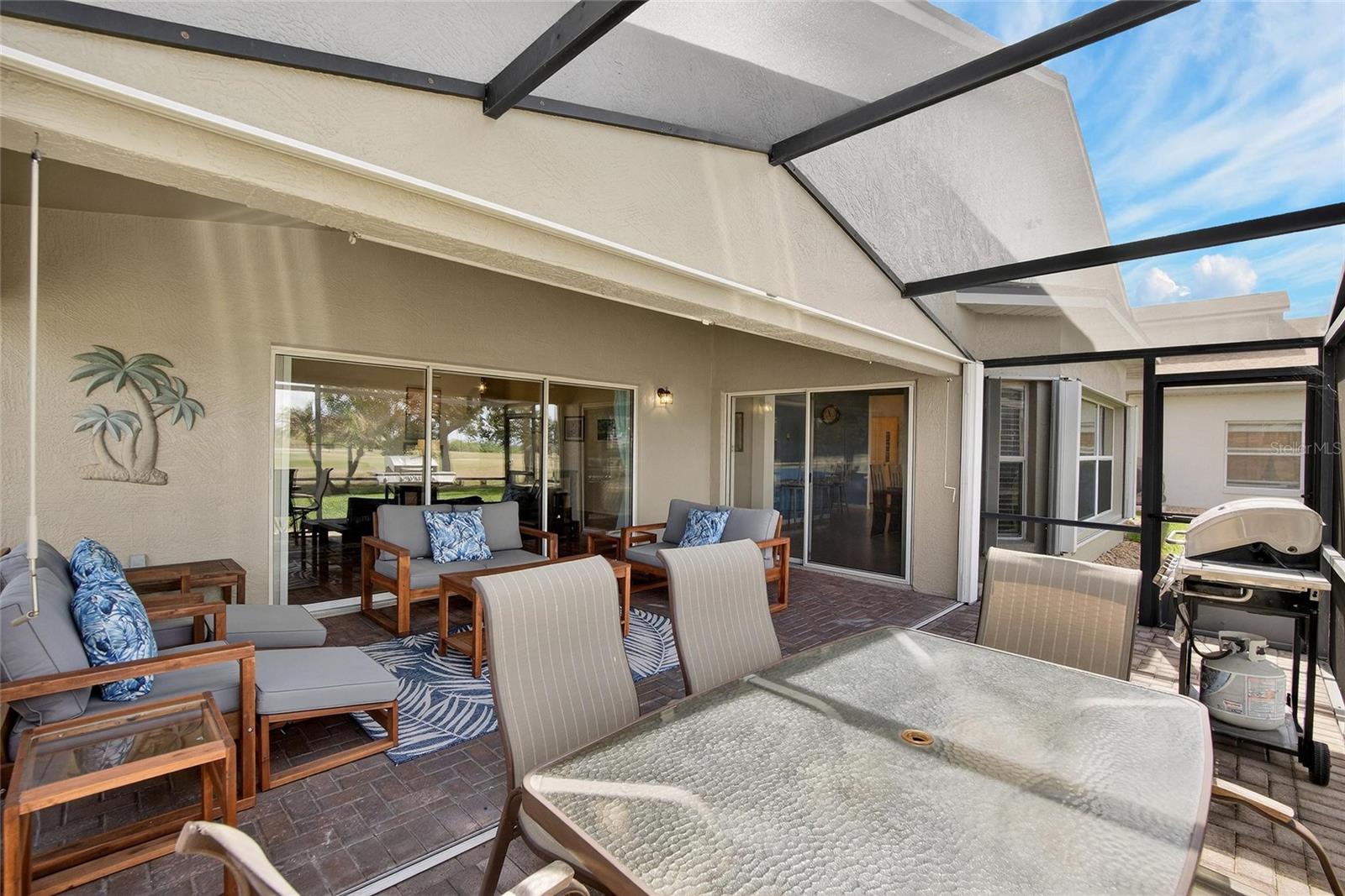 Listing photo id 43 for 4152 Dunmore Drive