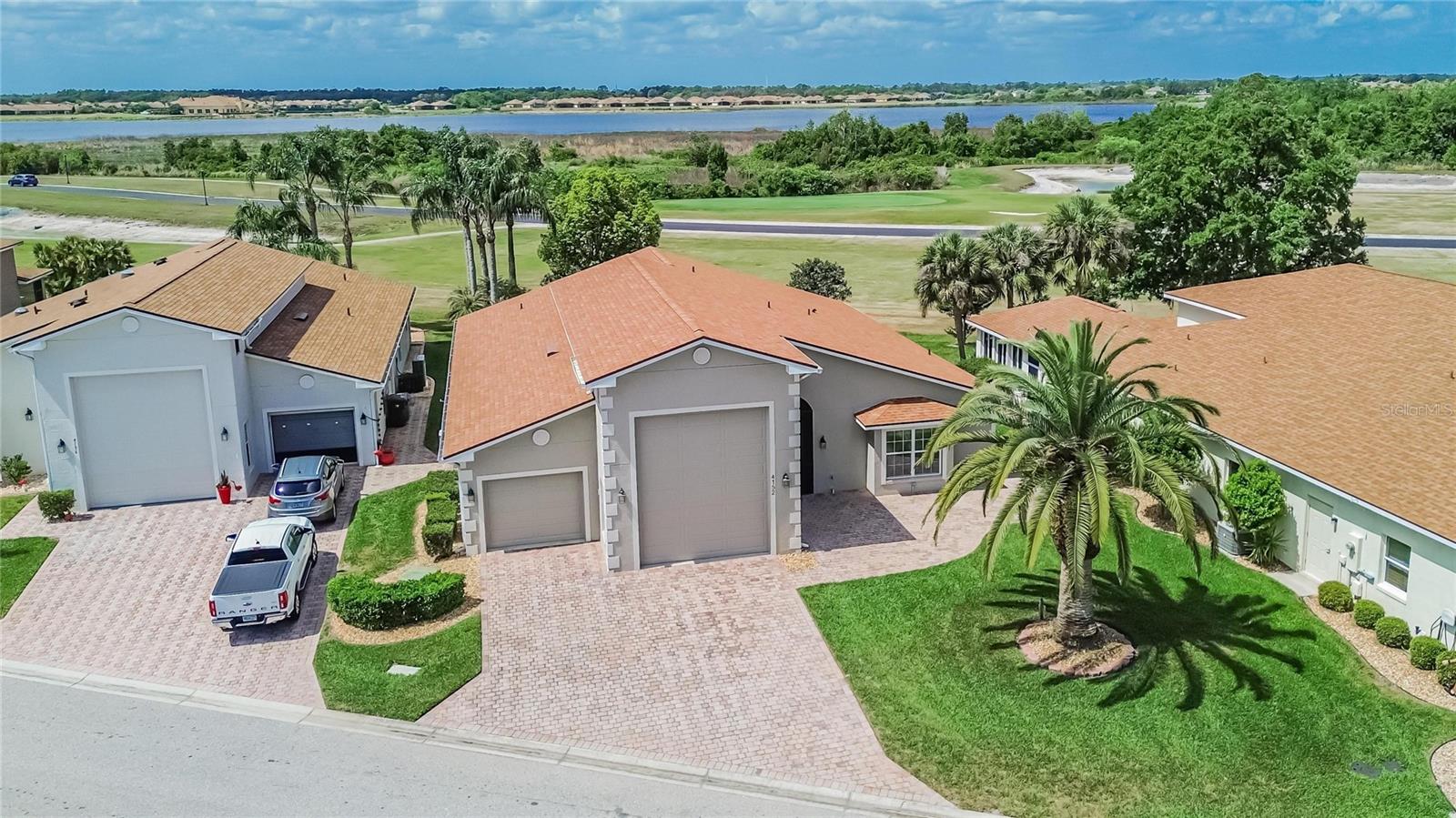 Listing photo id 59 for 4152 Dunmore Drive