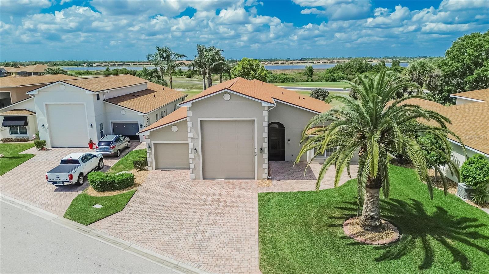 Listing photo id 63 for 4152 Dunmore Drive