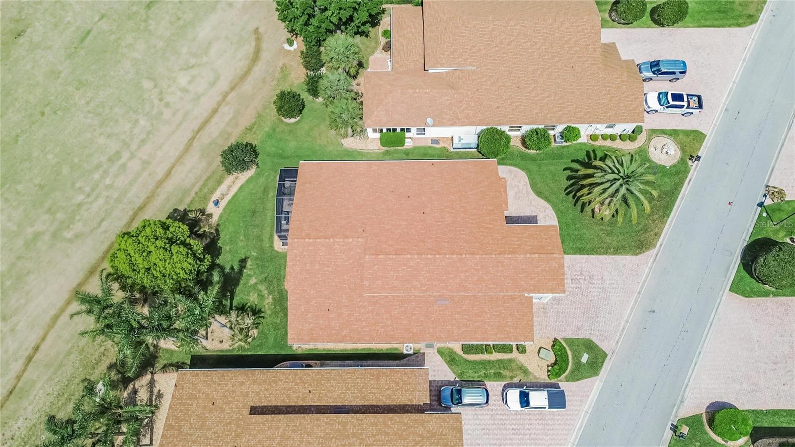 Listing photo id 66 for 4152 Dunmore Drive