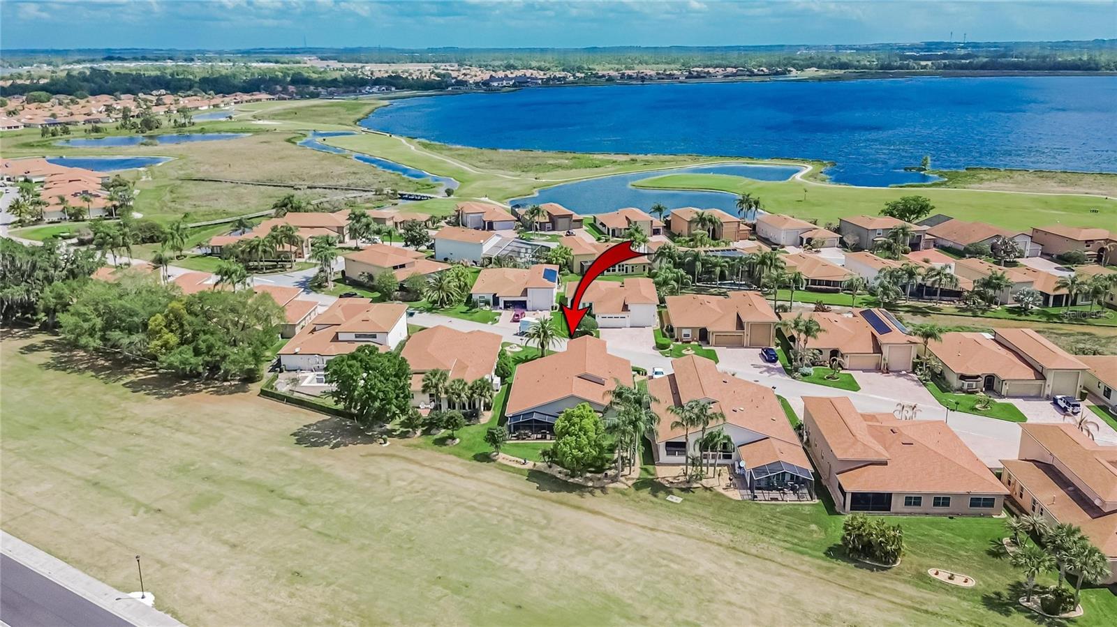 Listing photo id 72 for 4152 Dunmore Drive