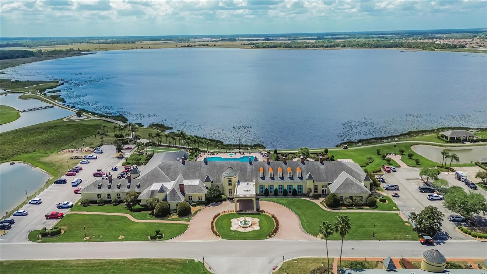 Listing photo id 85 for 4152 Dunmore Drive