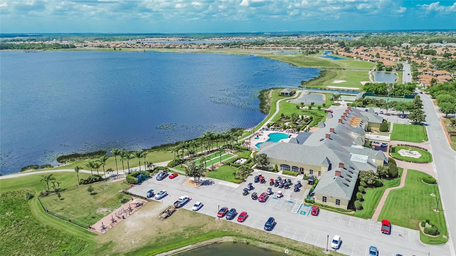 Listing photo id 88 for 4152 Dunmore Drive