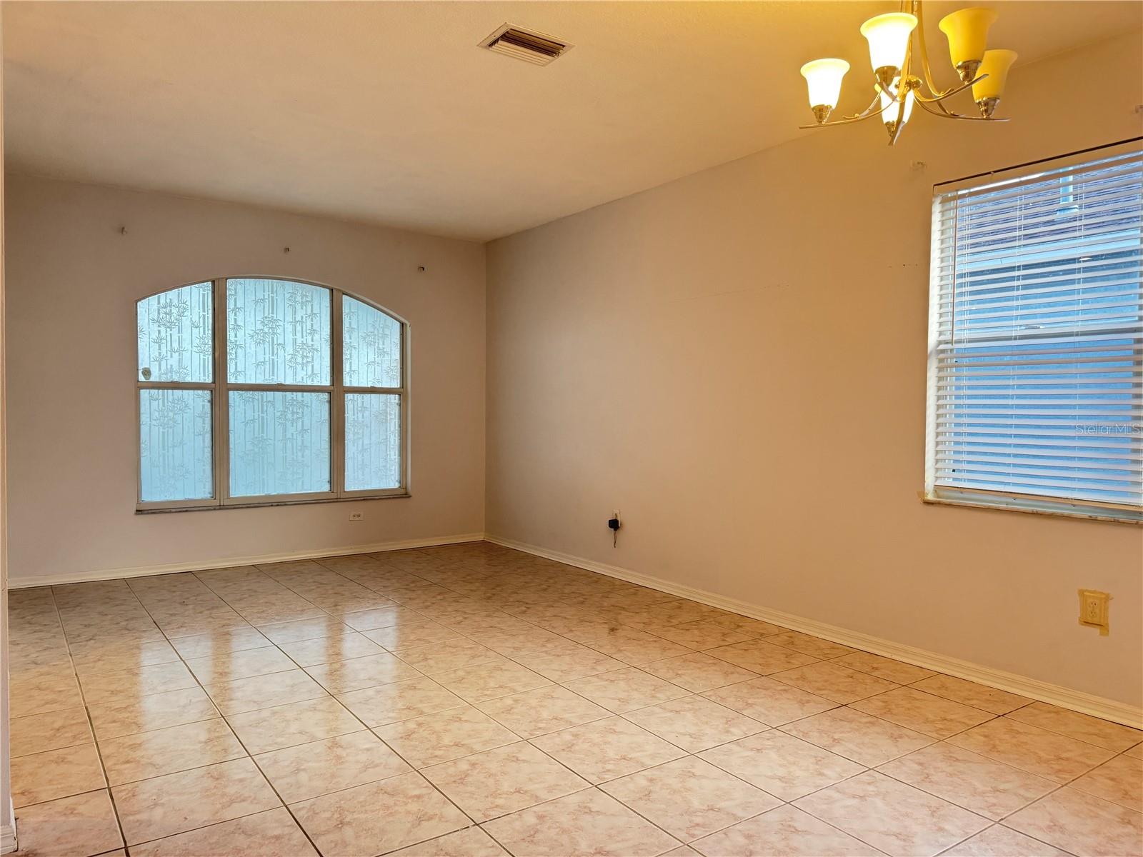 Image 8 of 55 For 10130 Heather Sound Drive