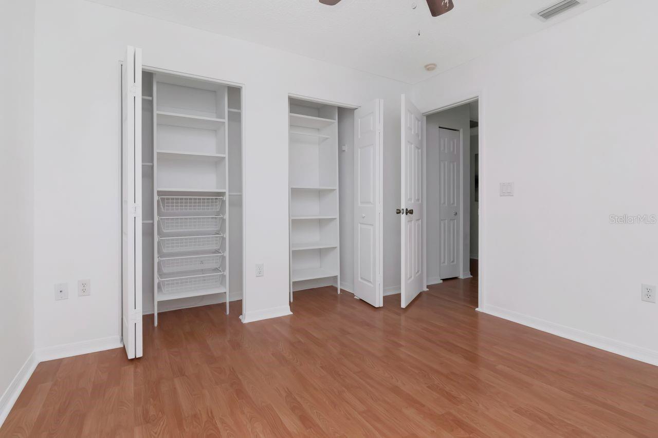 Image 24 of 69 For 1732 Split Fork Drive