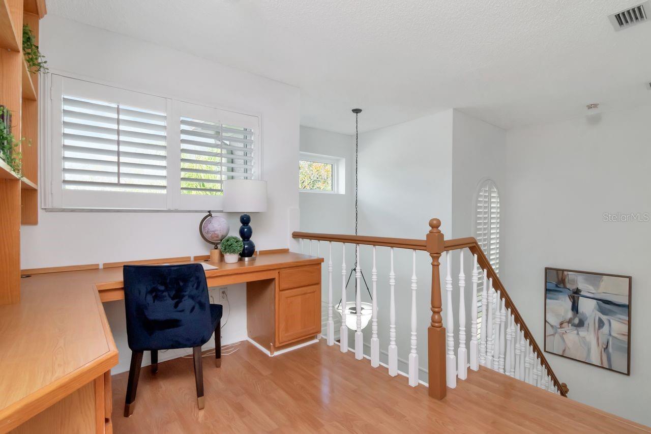 Image 27 of 69 For 1732 Split Fork Drive