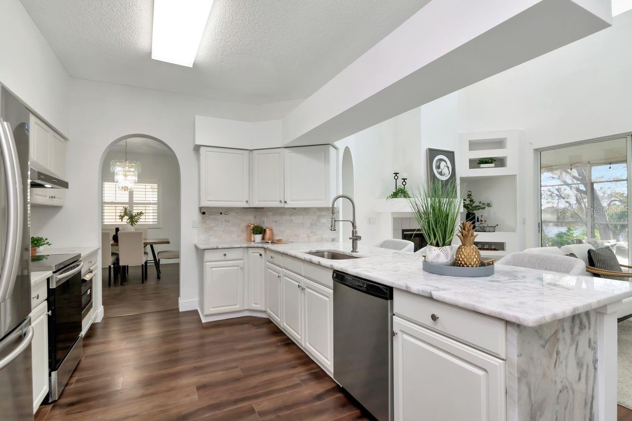 Image 4 of 69 For 1732 Split Fork Drive