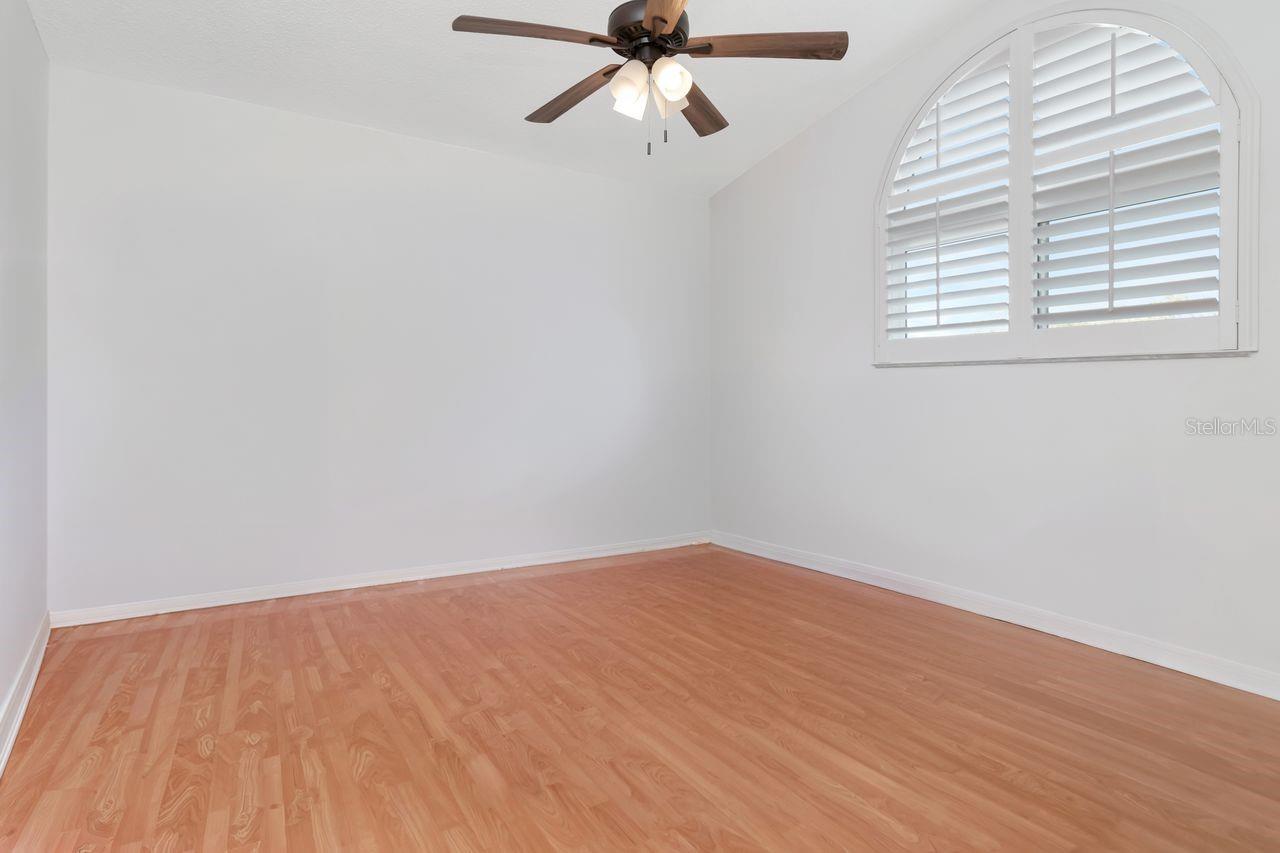 Image 59 of 69 For 1732 Split Fork Drive