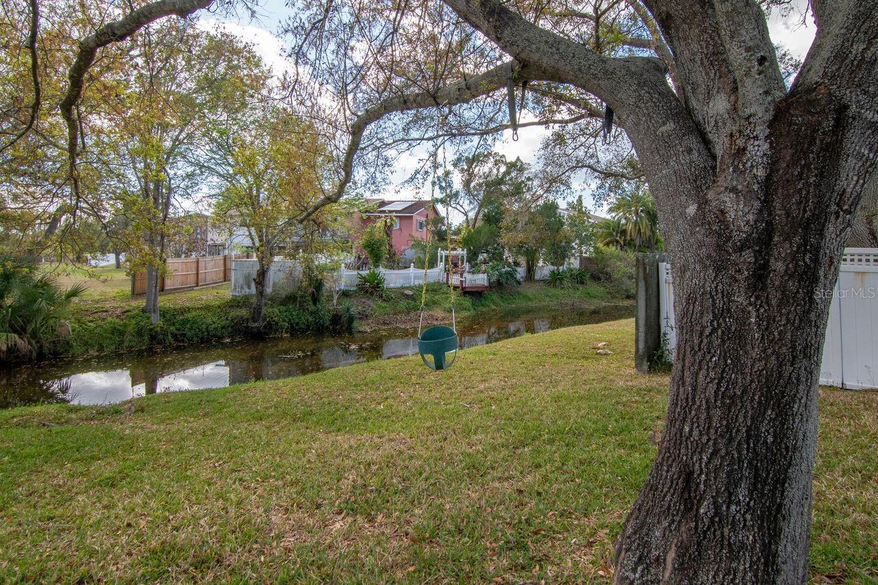 Image 64 of 69 For 1732 Split Fork Drive