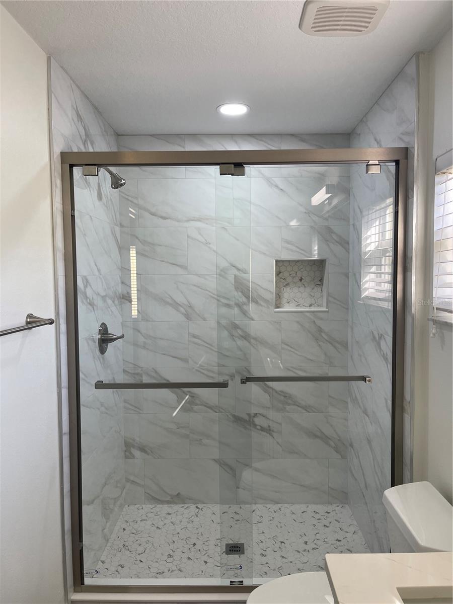 Image 14 of 24 For 8502 Gablebend Way