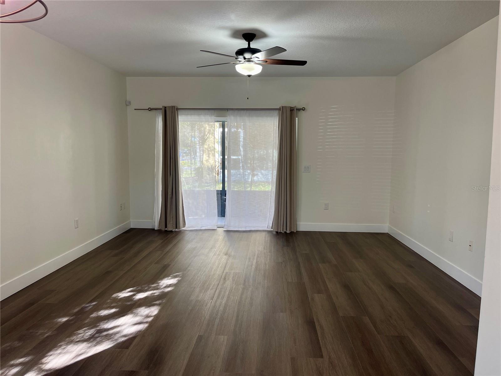 Image 4 of 24 For 8502 Gablebend Way