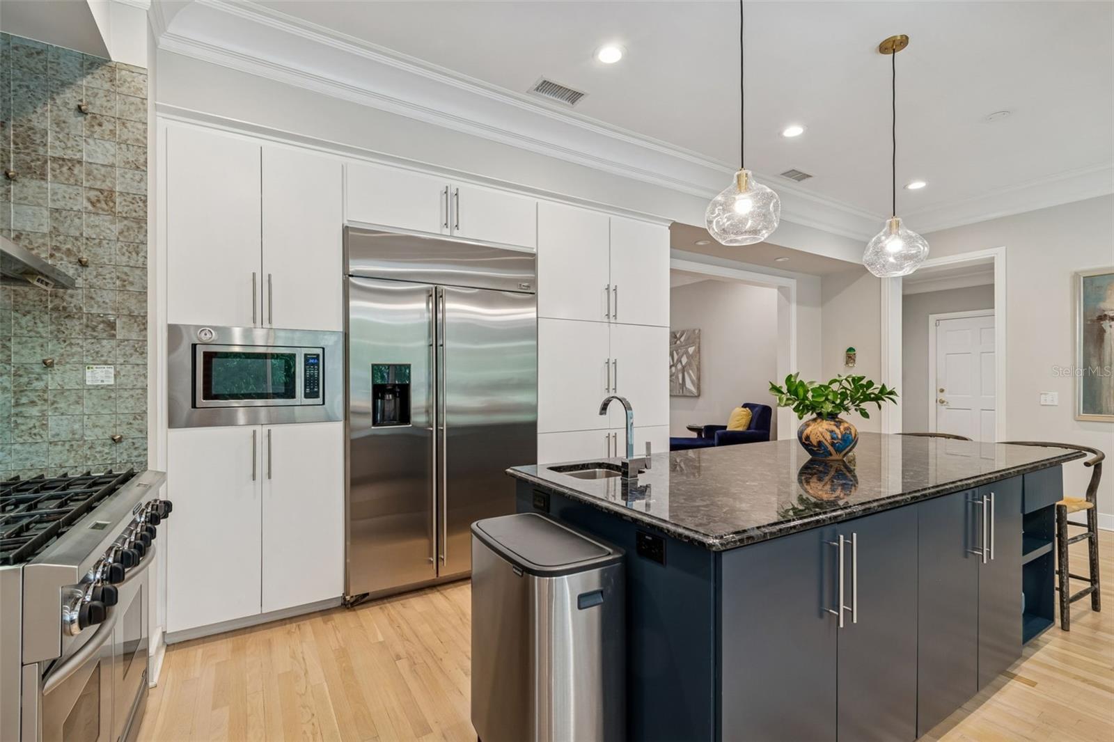 Image 21 of 51 For 5210 Crescent Drive