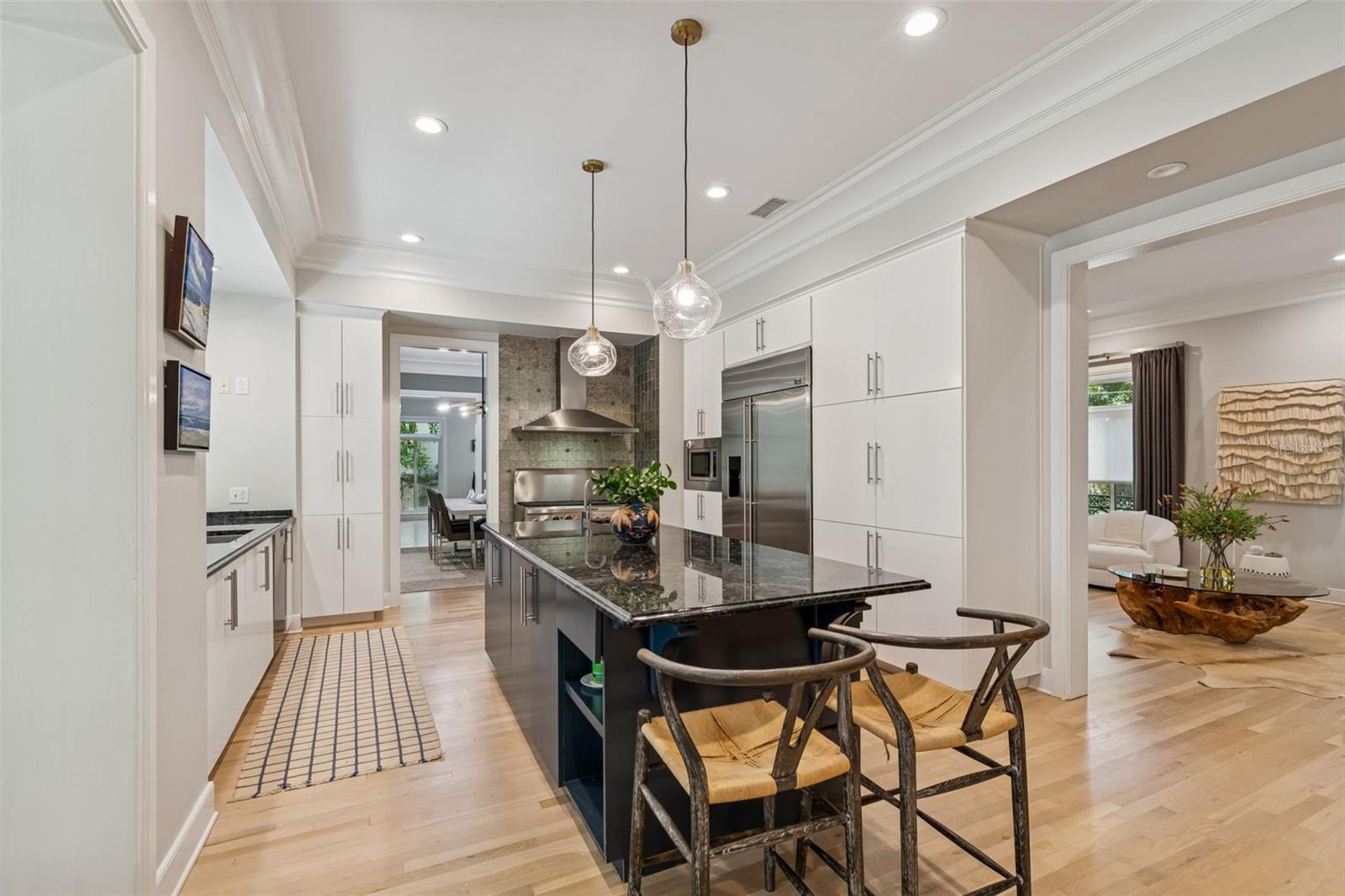 Image 26 of 51 For 5210 Crescent Drive