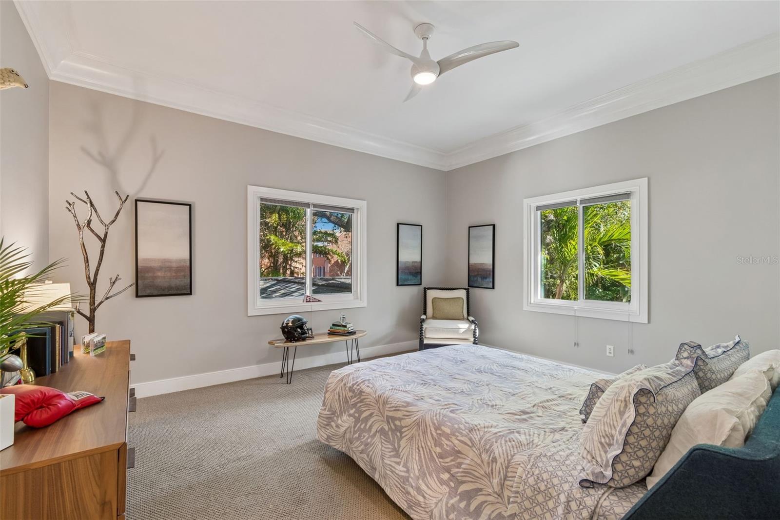 Image 38 of 51 For 5210 Crescent Drive