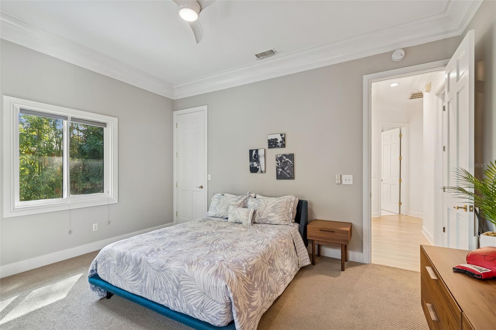 Image 39 of 51 For 5210 Crescent Drive