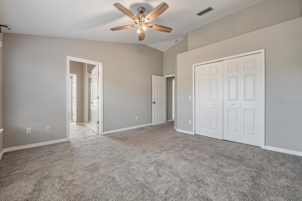 Image 18 of 47 For 8512 Shallow Creek Court