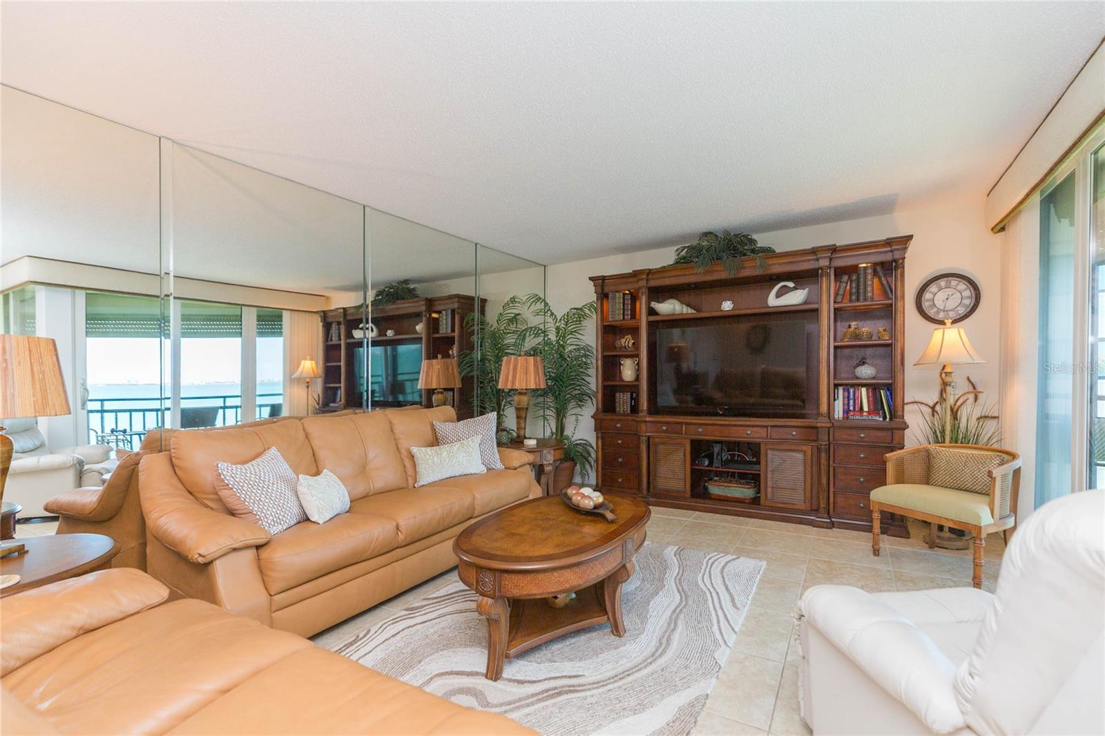 Image 10 of 38 For 5541 Puerta Del Sol Boulevard S 318