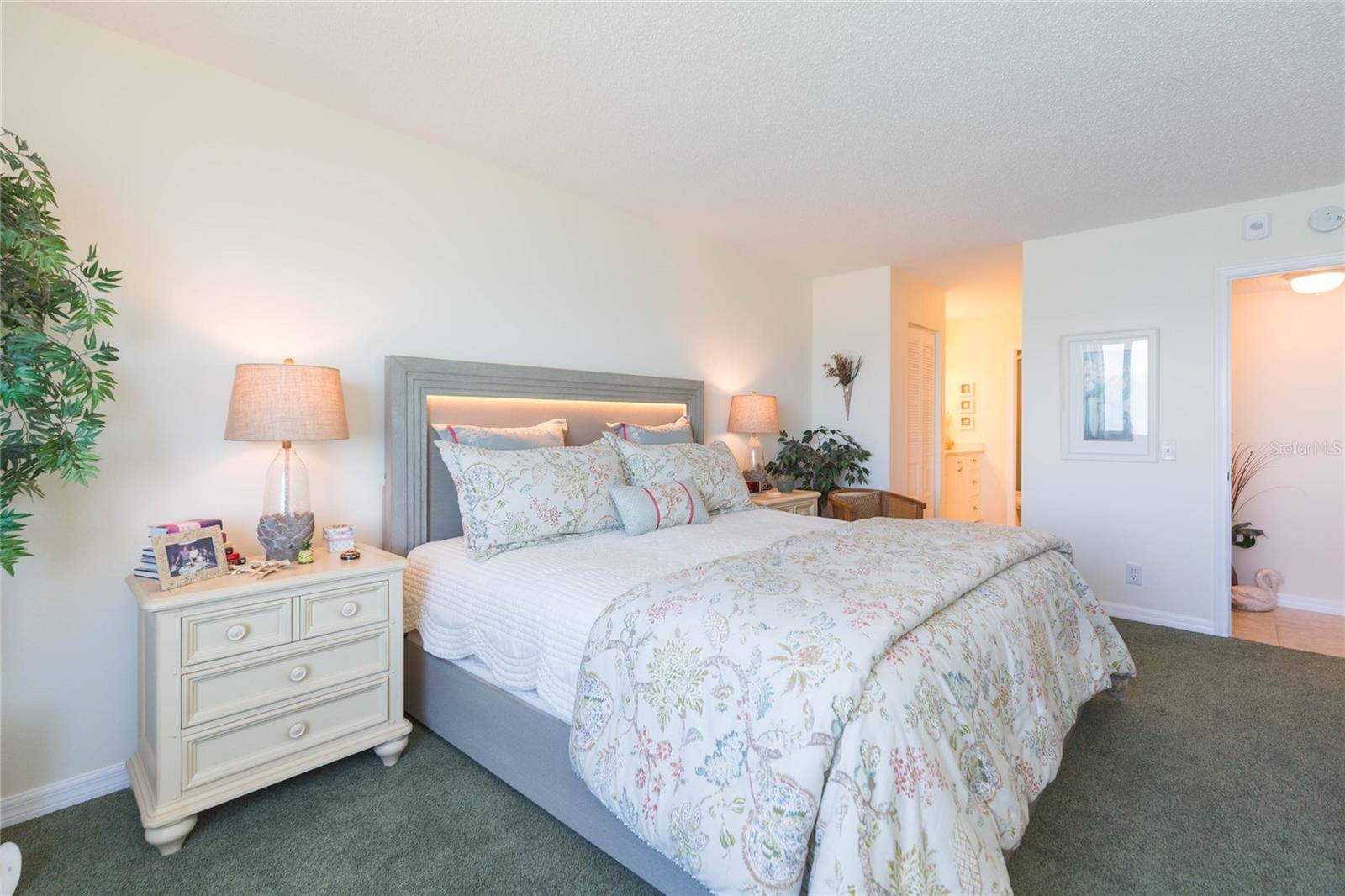 Image 27 of 38 For 5541 Puerta Del Sol Boulevard S 318