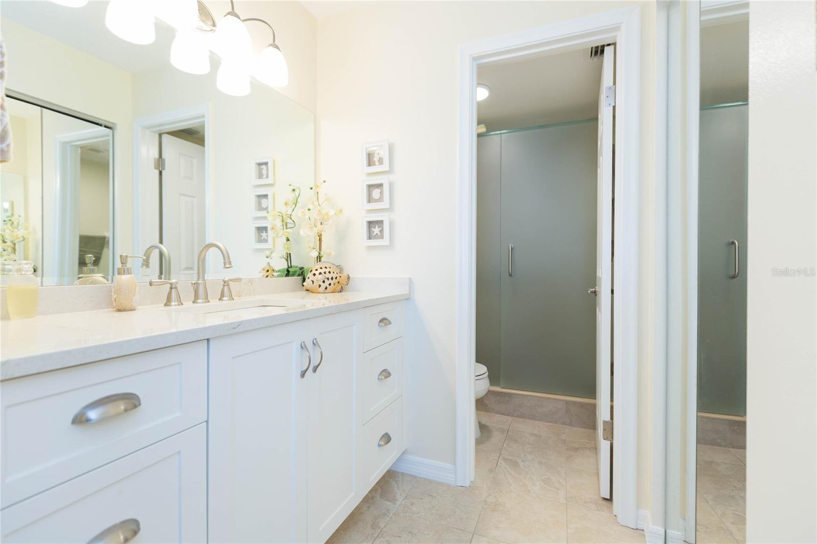 Image 29 of 38 For 5541 Puerta Del Sol Boulevard S 318