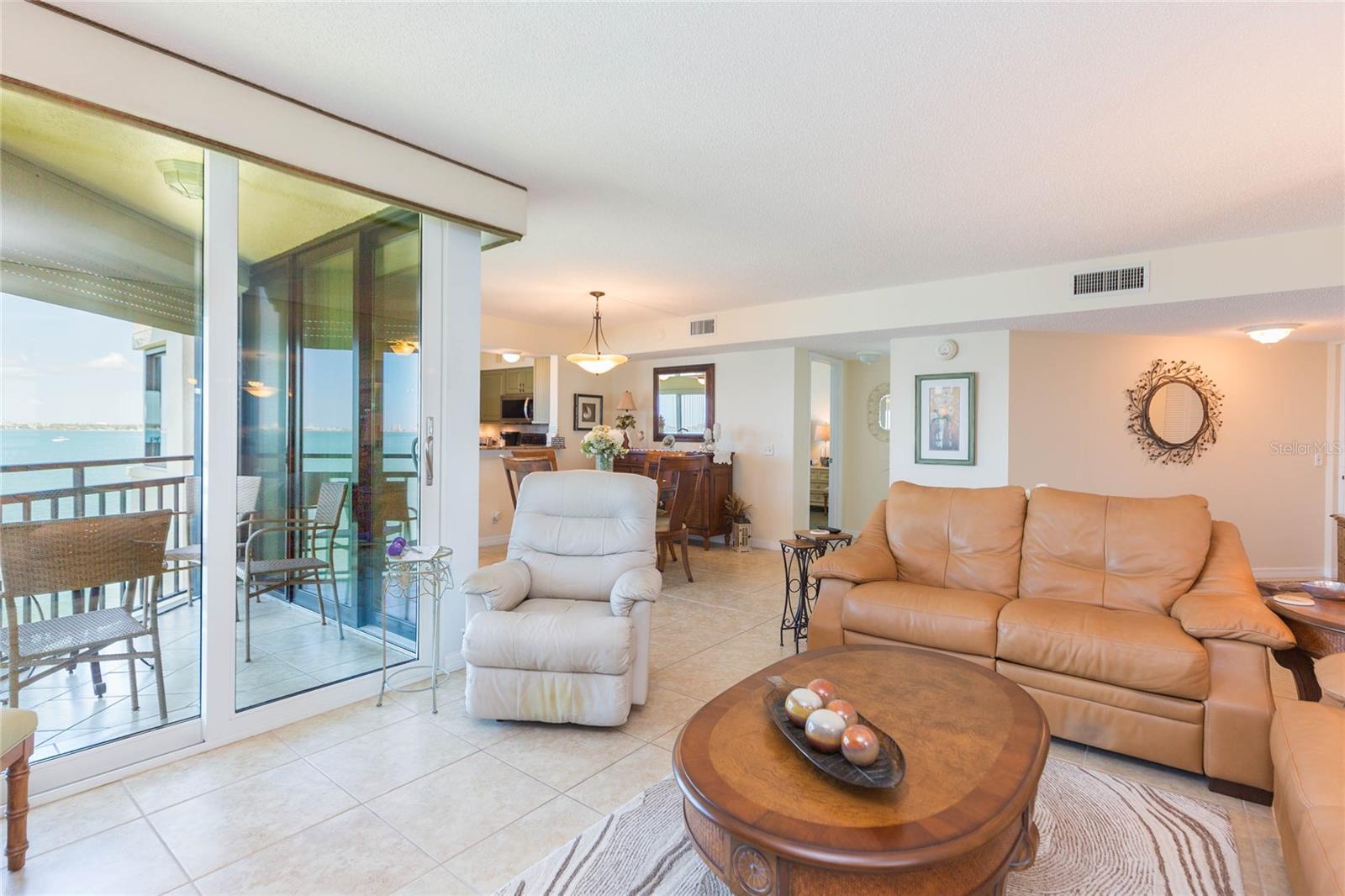 Image 8 of 38 For 5541 Puerta Del Sol Boulevard S 318