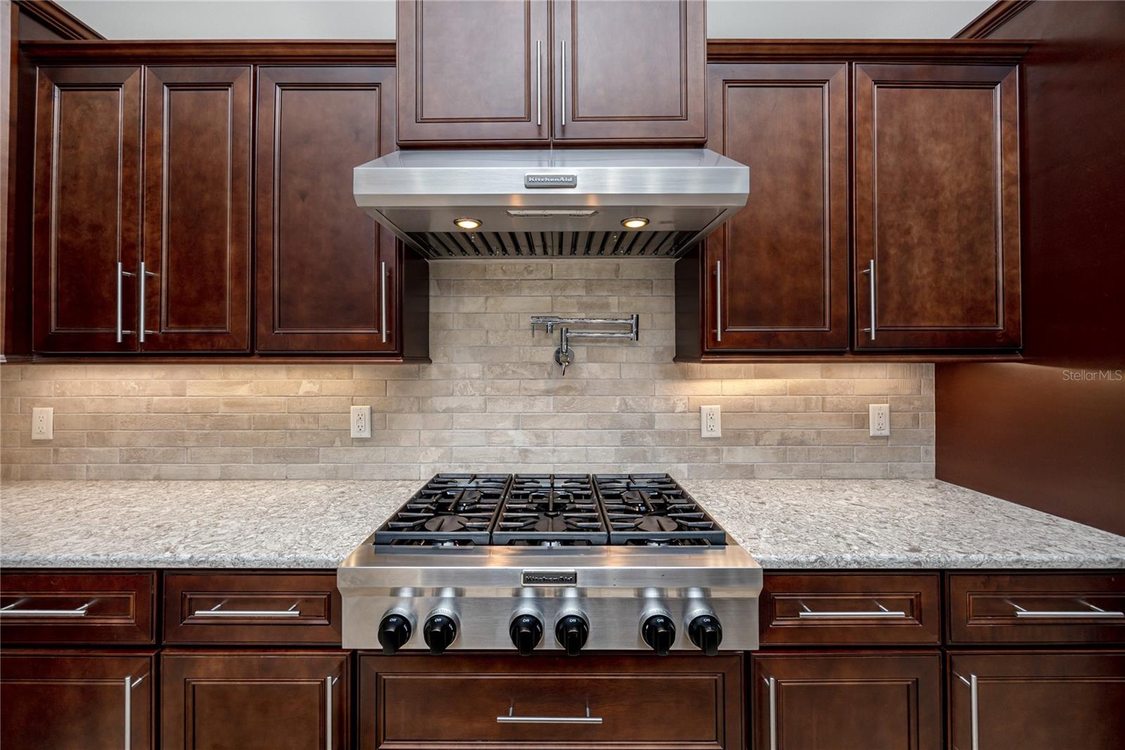 Image 19 of 62 For 11155 131st Street