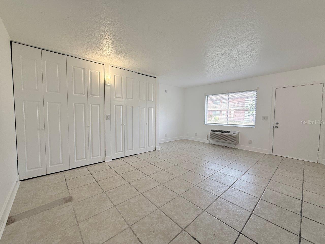 Image 4 of 7 For 3301 58th Avenue S 302