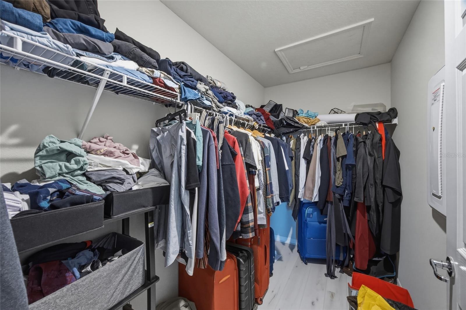 Image 18 of 35 For 5324 Sylvester Loop