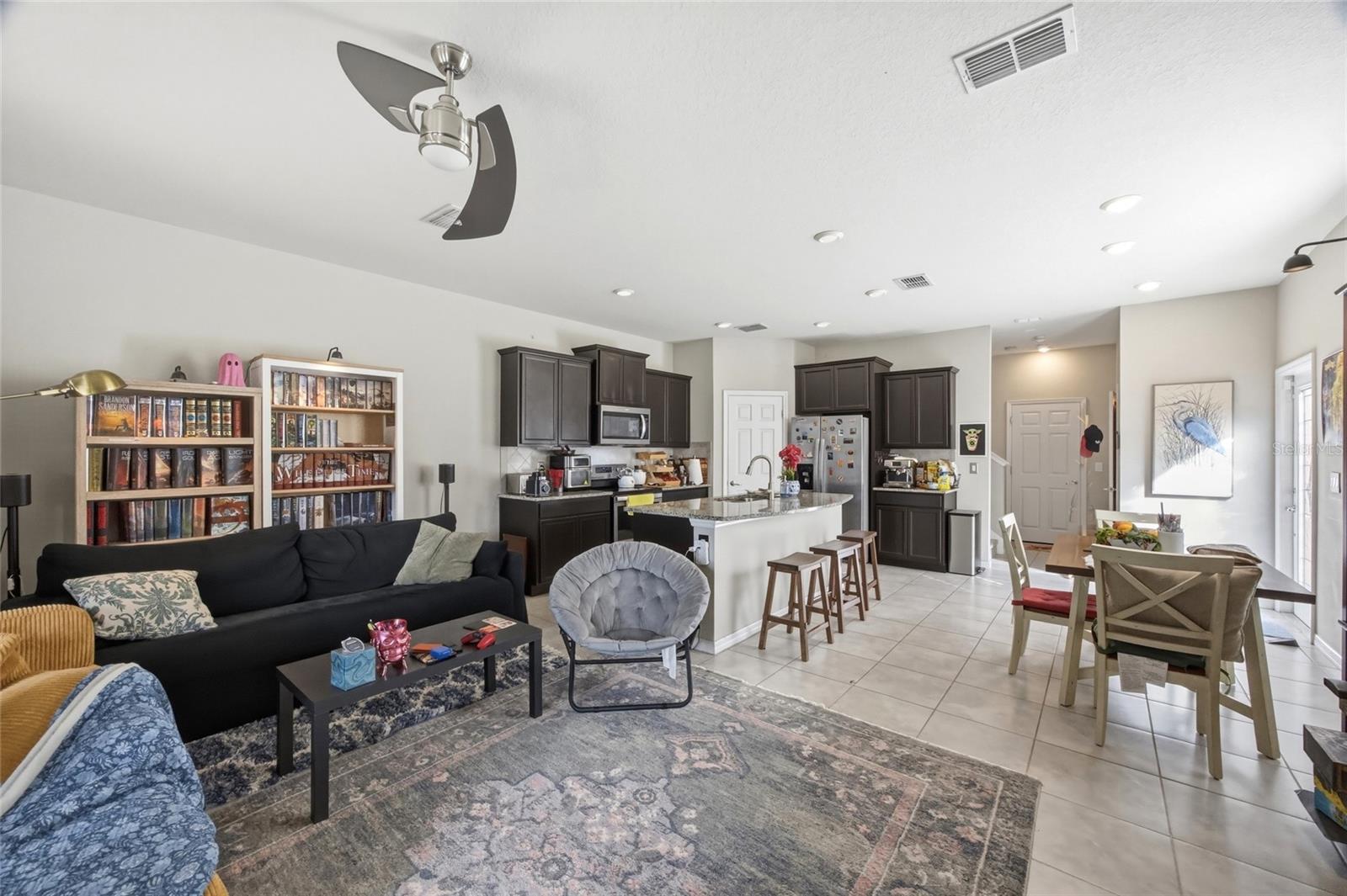 Image 4 of 35 For 5324 Sylvester Loop