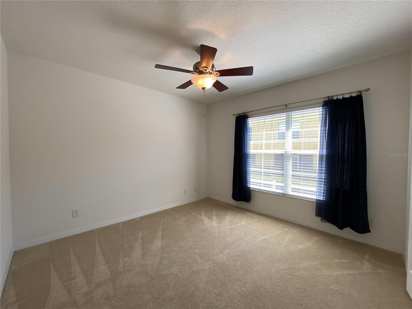 Image 11 of 18 For 253 Castlekeeper Place