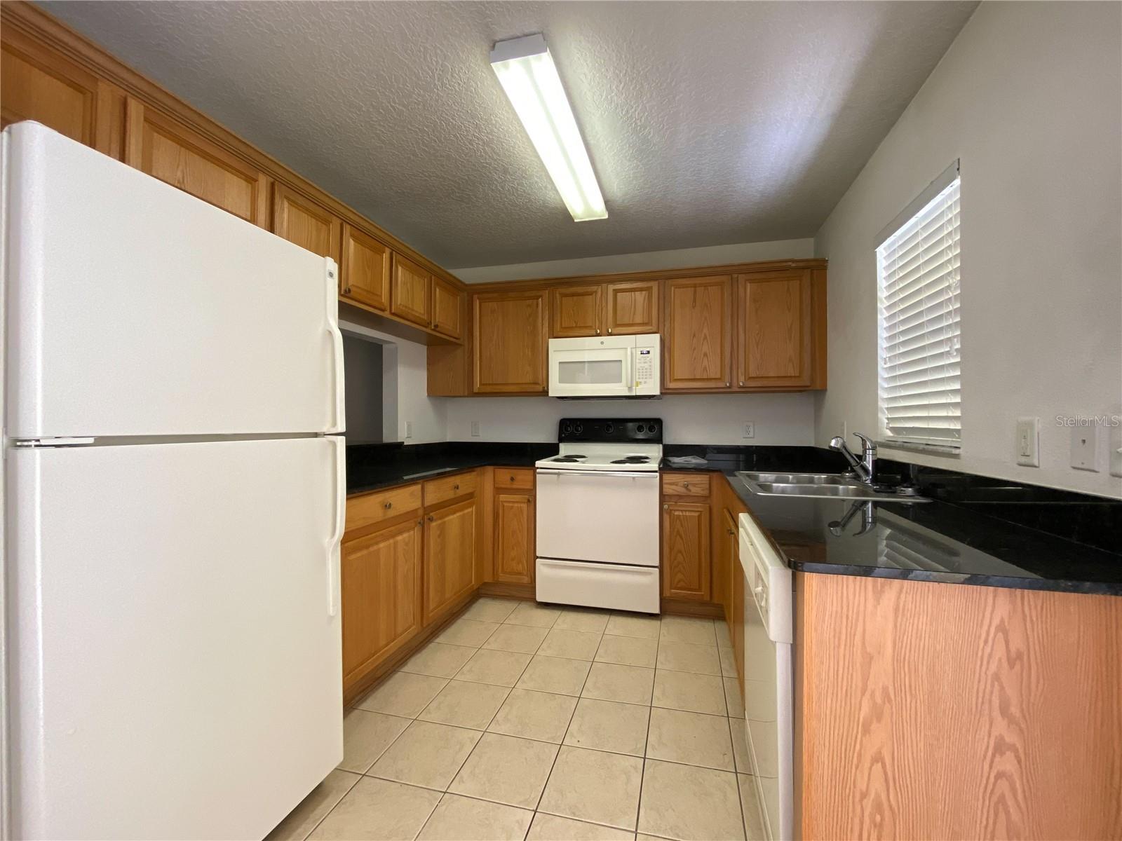 Image 6 of 18 For 253 Castlekeeper Place