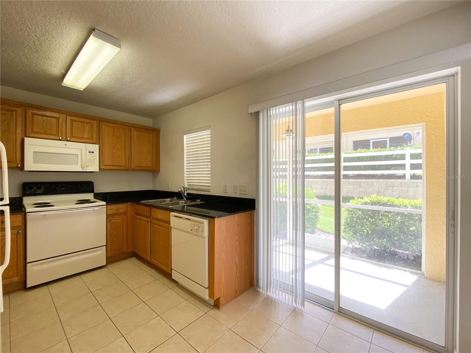 Image 7 of 18 For 253 Castlekeeper Place