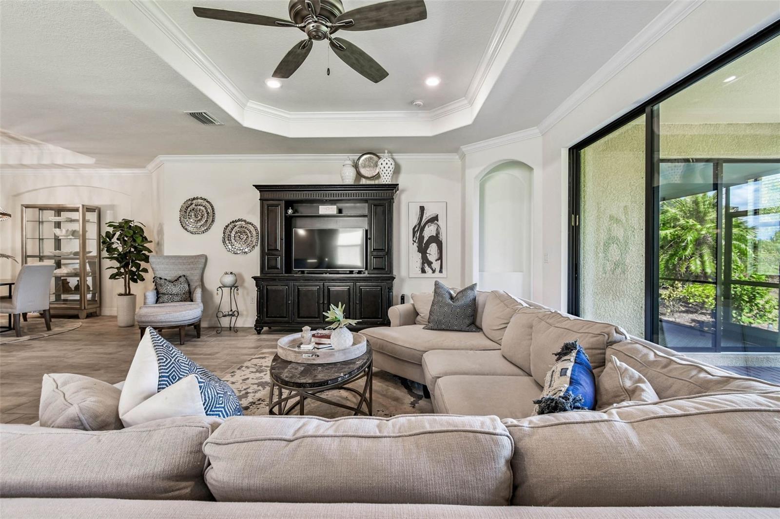 Image 15 of 39 For 24253 Gallberry Drive