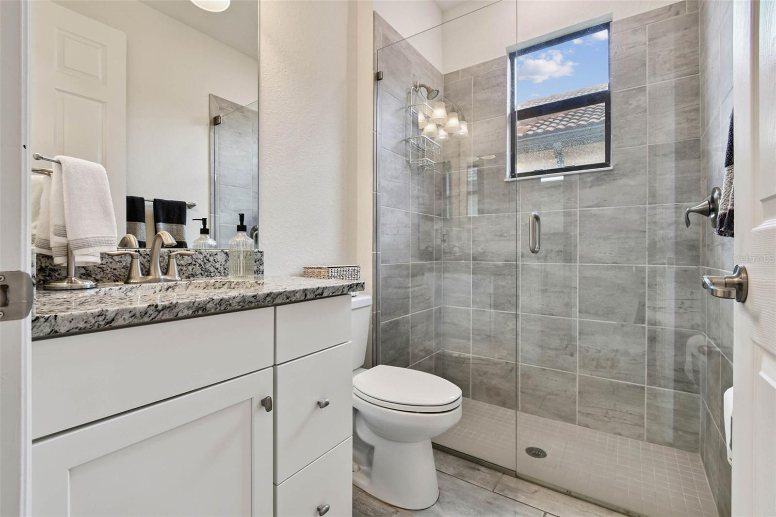 Image 28 of 39 For 24253 Gallberry Drive