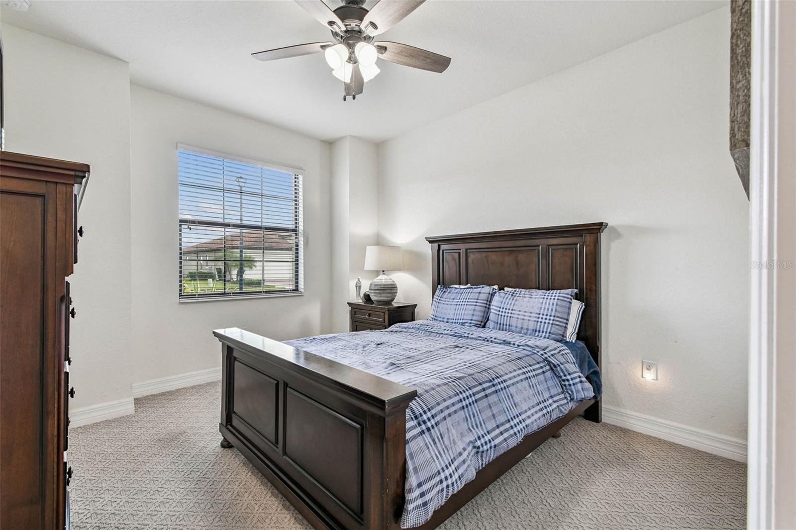 Image 30 of 39 For 24253 Gallberry Drive