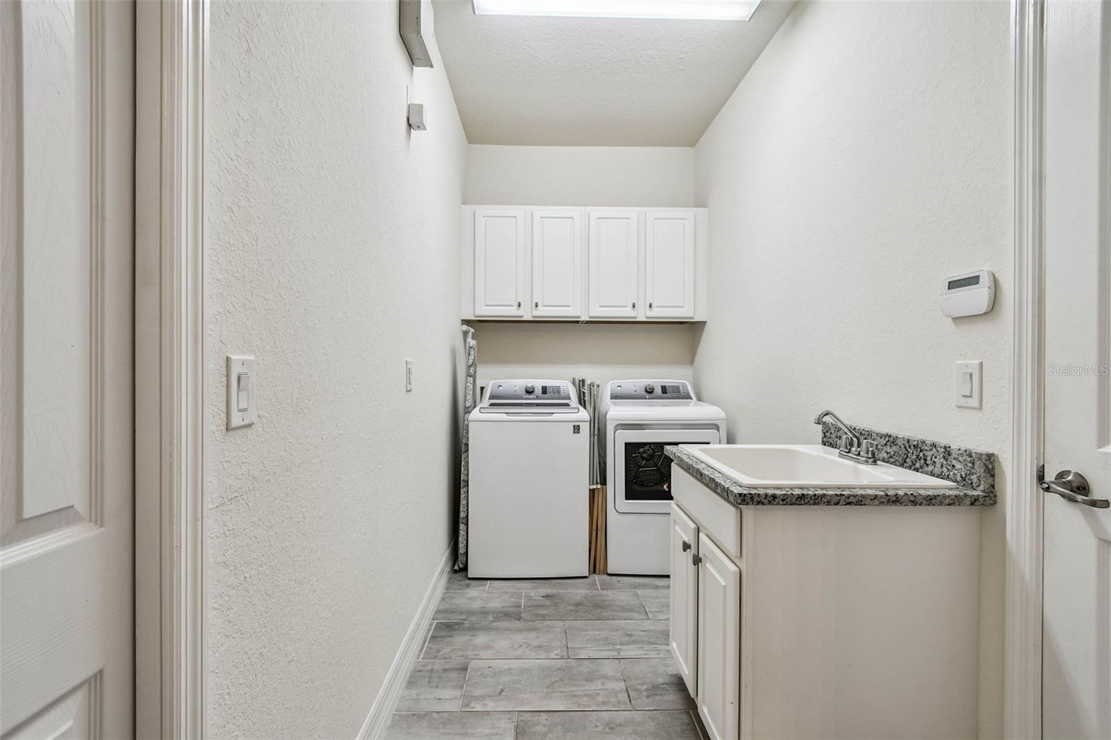 Image 35 of 39 For 24253 Gallberry Drive