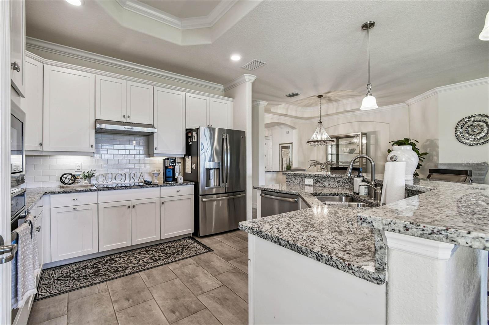 Image 6 of 39 For 24253 Gallberry Drive