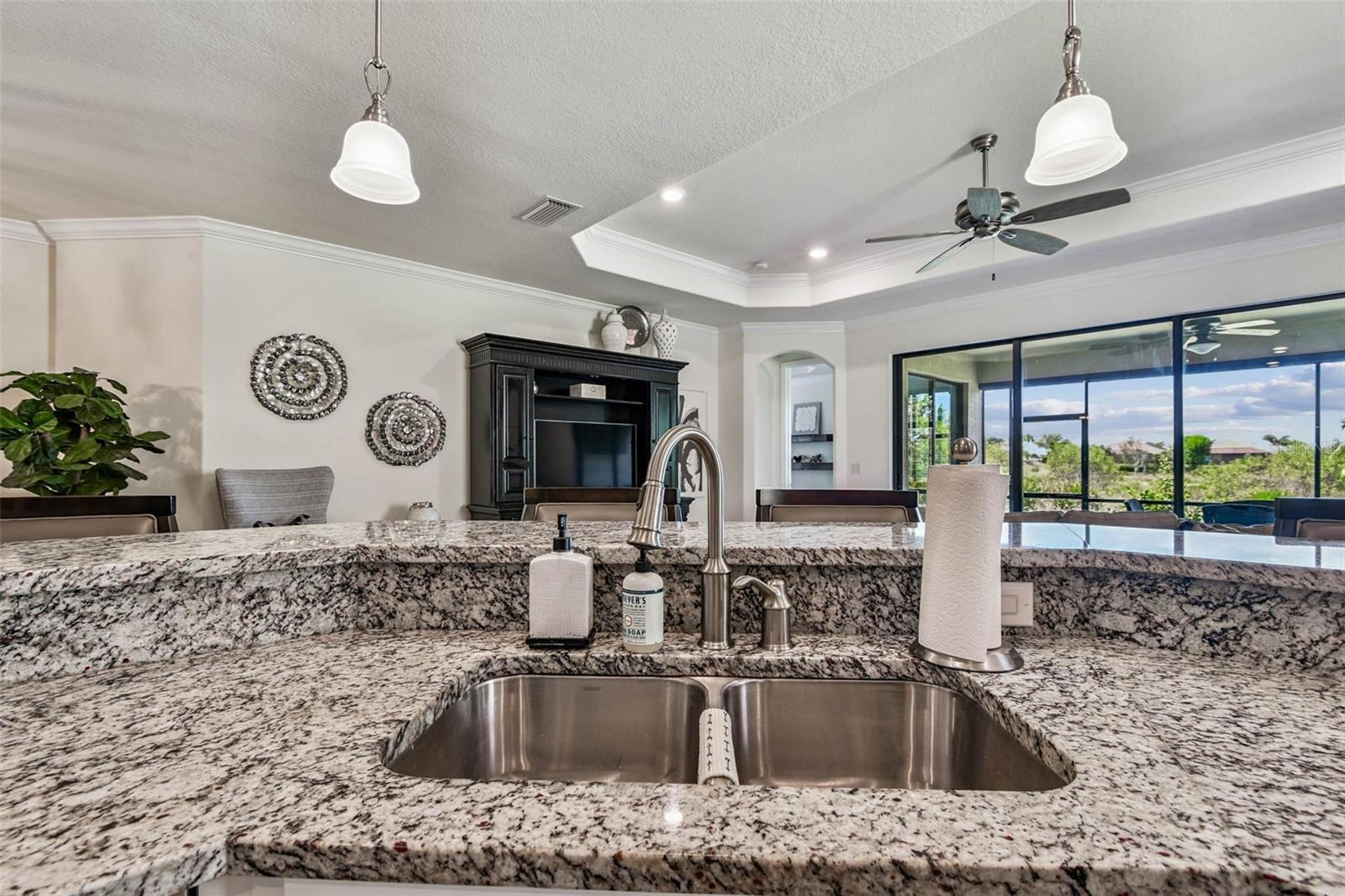 Image 9 of 39 For 24253 Gallberry Drive