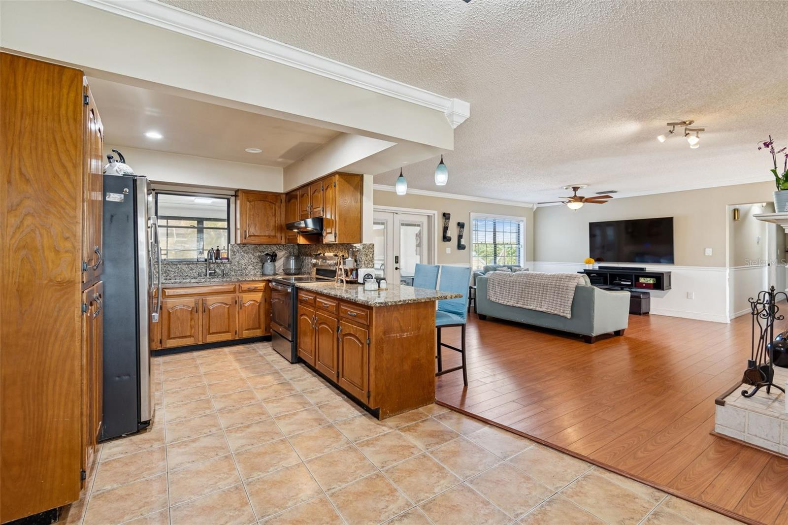 Image 15 of 40 For 7810 Cameron Avenue