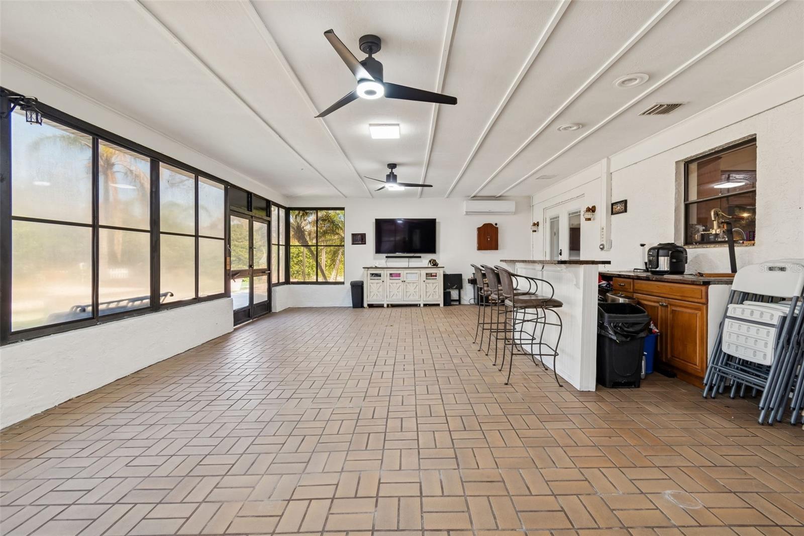 Image 28 of 40 For 7810 Cameron Avenue