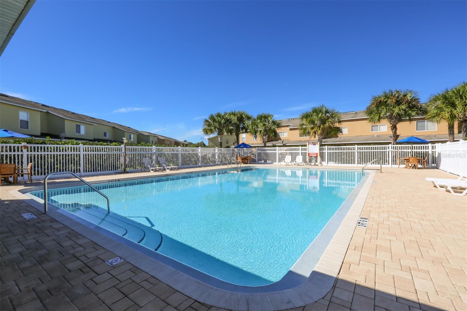 Image 15 of 16 For 12956 Kings Crossing Drive